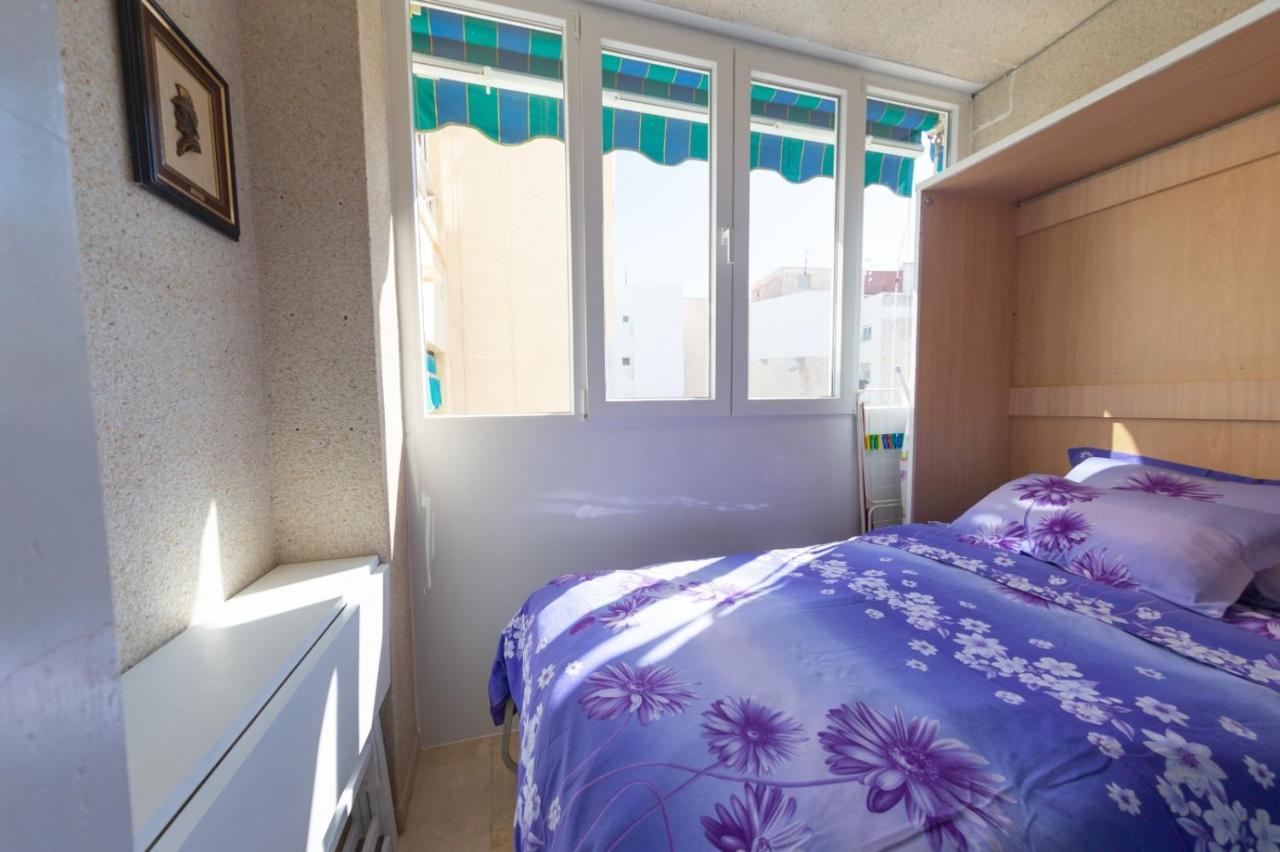 Студия На Белоснежном Пляже Los Locos Torrevieja Kültér fotó