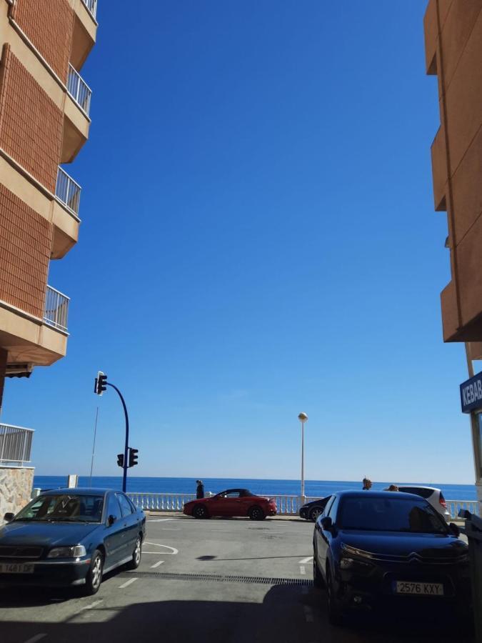 Студия На Белоснежном Пляже Los Locos Torrevieja Kültér fotó